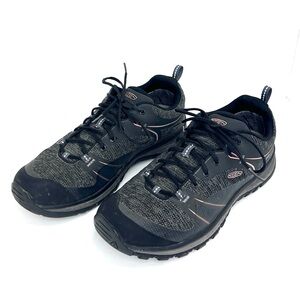 Keen Terradora Hiking Shoes in Raven/Rose Dawn - sz 10
